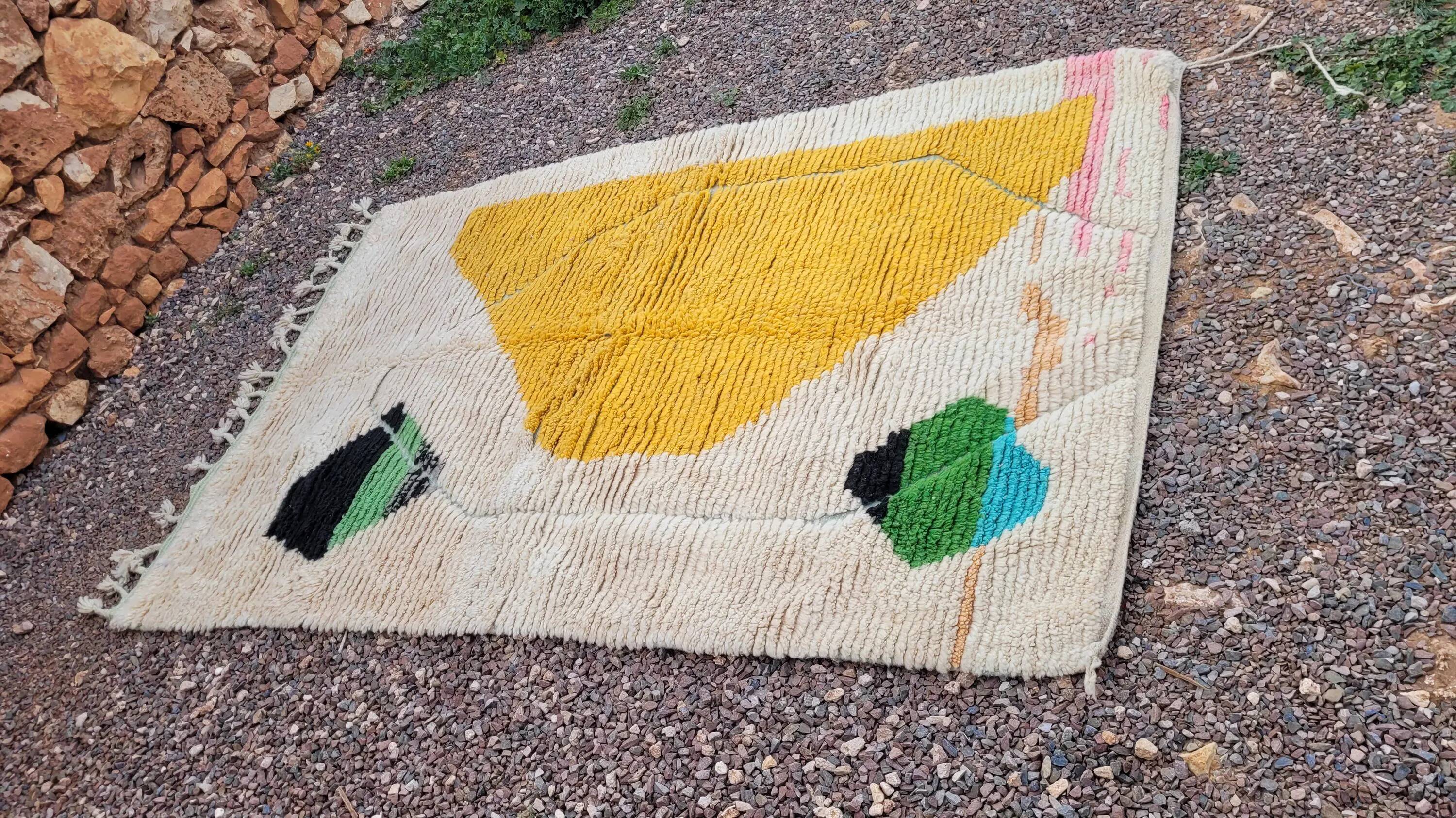 Handmade natural Berber rug 2.5x1.5 m