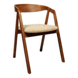Oak wood Dining Chairs Yellow Vintage Upholstery, personalize option, HoReCa spaces