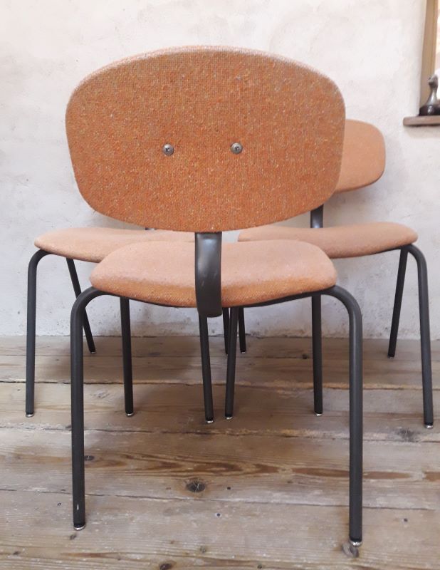Set of 3 Steelcase Strafor chairs