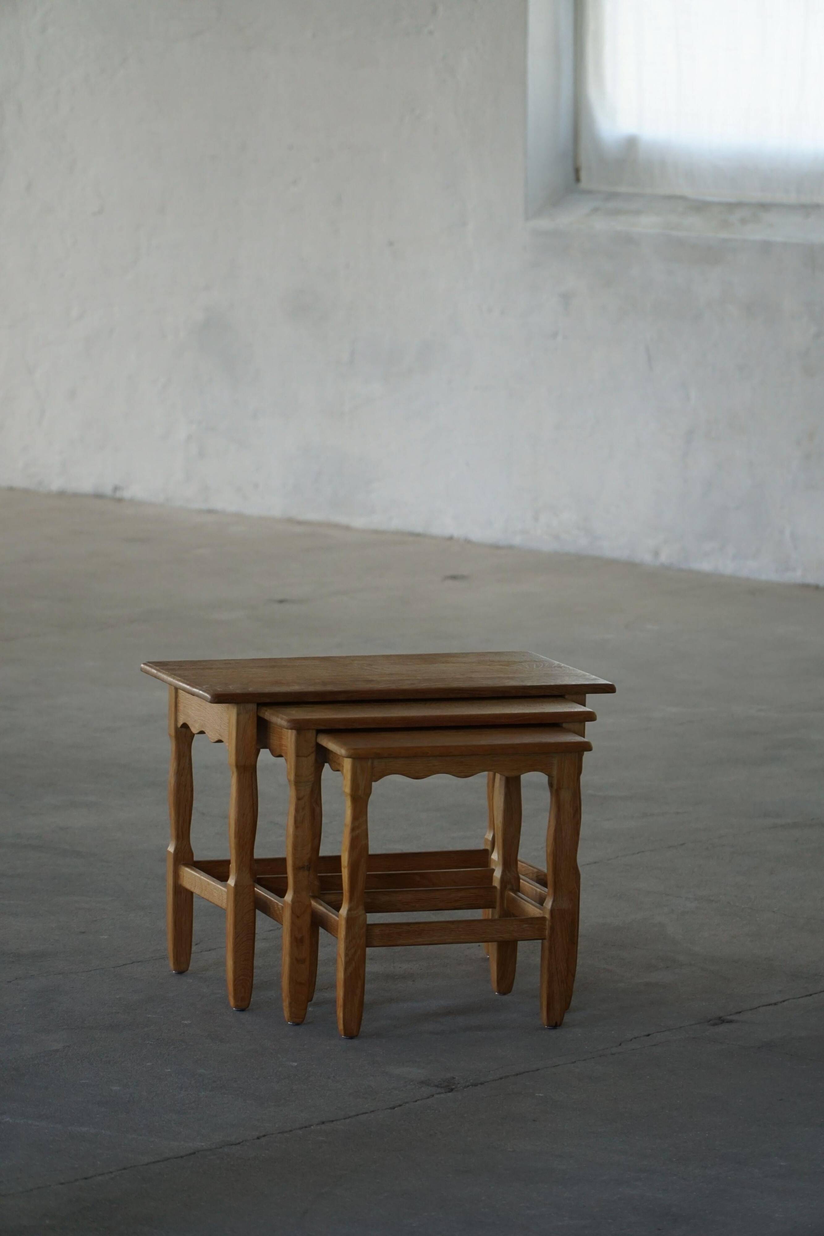 Nesting tables in oak, made by a Danish cabinetmaker, mid-century modern, 1960s.