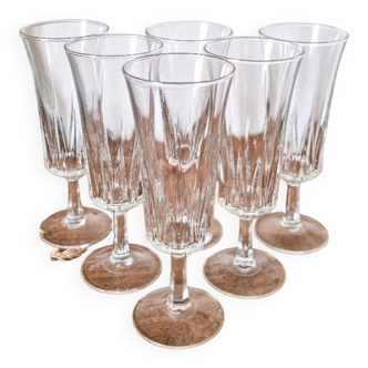 Champagne flutes in molded glass, 70's