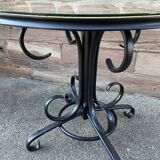 Table d'appoint table pied central guéridon Art Nouveau bois courbé 1980s