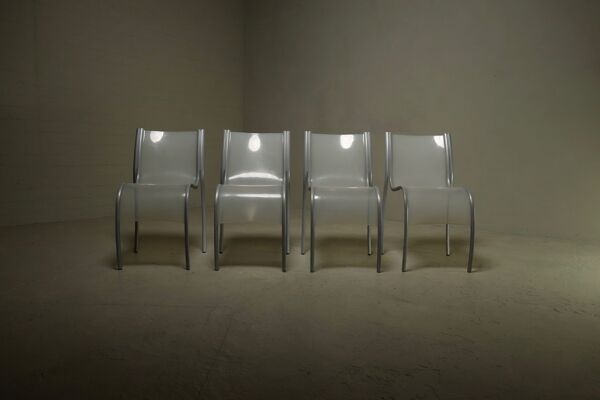 Ensemble de 4 chaises FPE par Ron Arad pour Kartell années 1990.