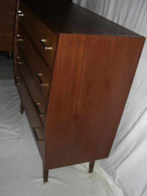 Dresser vintage Scandinavian year 50