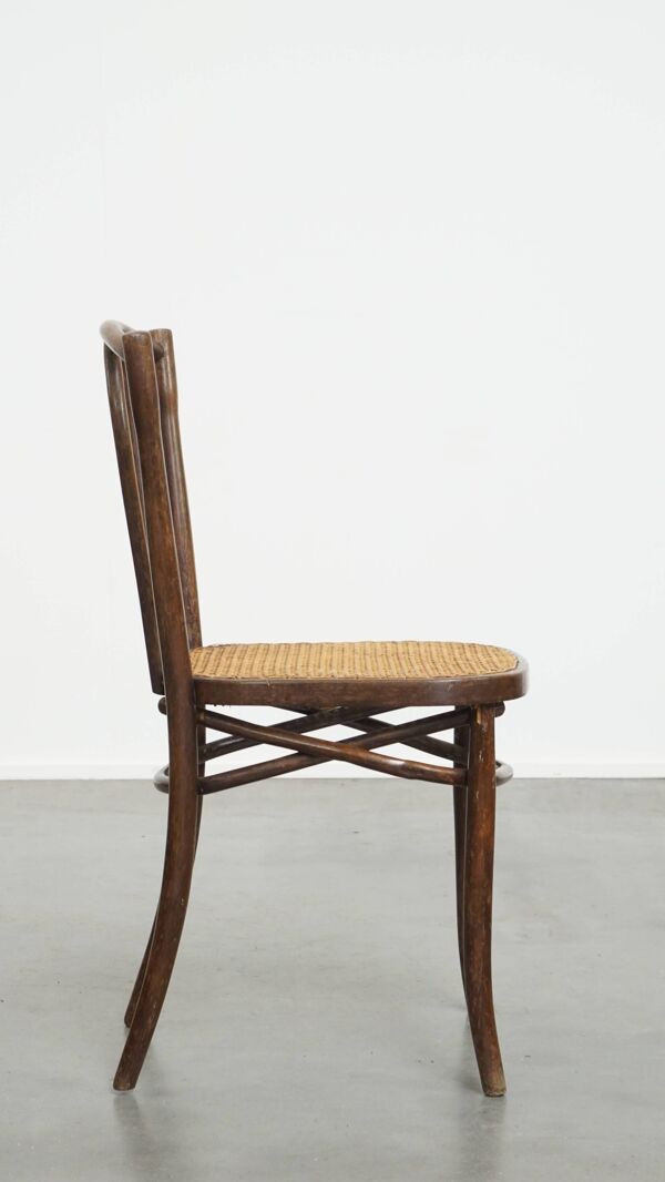 Chaise de bistrot avec assise en rotin tressé