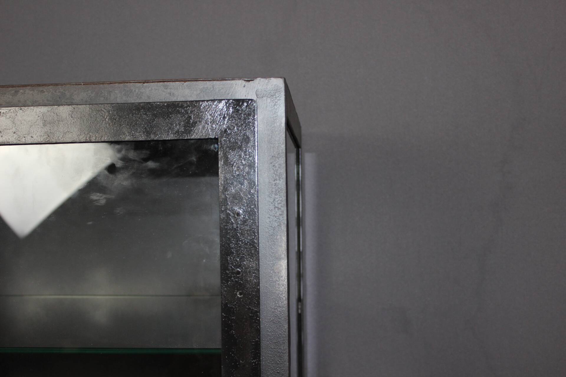 Metal medical display case, circa 1940