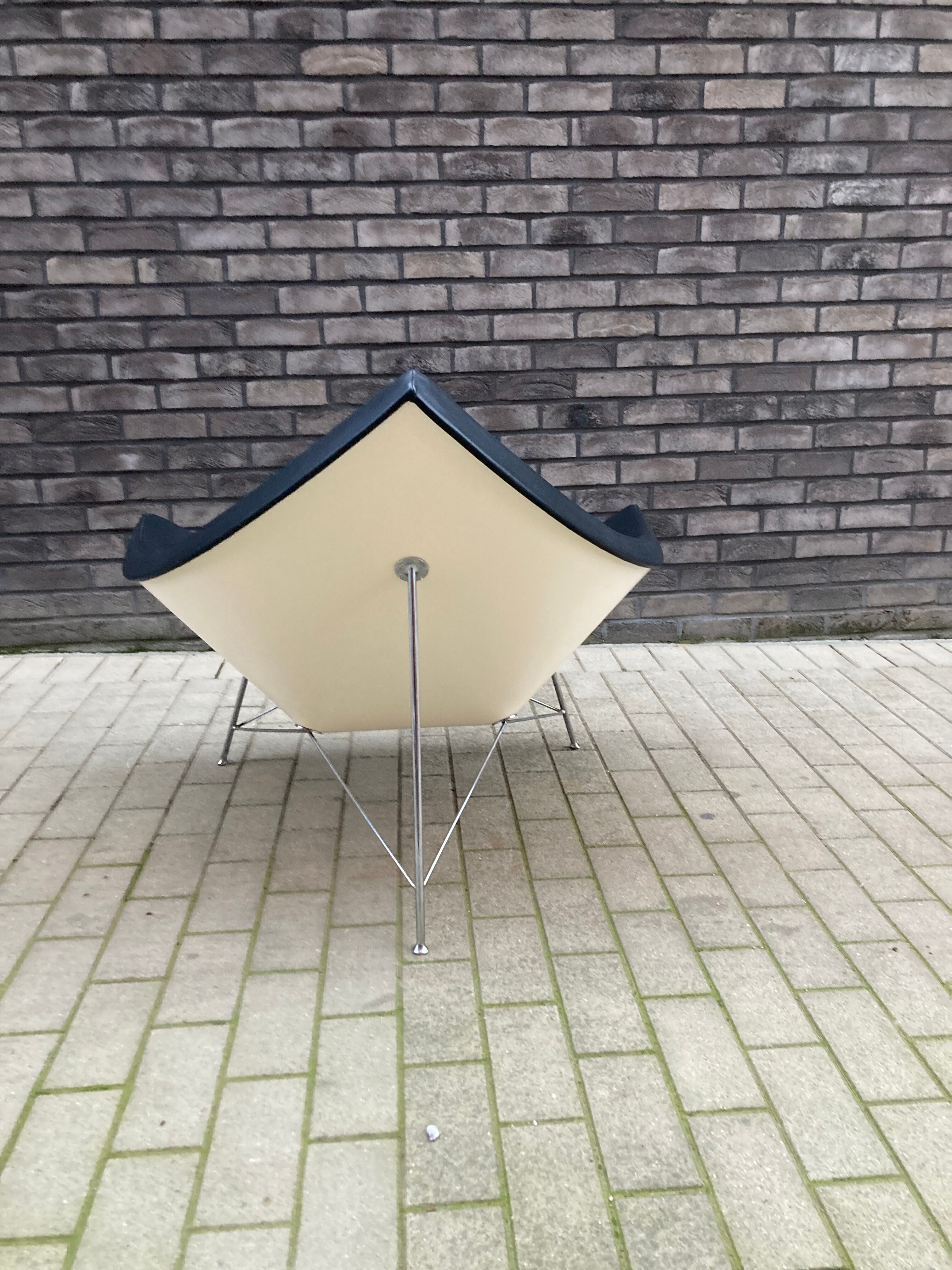 Vitra Coconut Chair de George Nelson, cuir noir