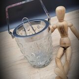 Bucket ice cubes glass