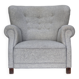 1950s, Danish relax chair by Fritz Hansen, model 1518, grey furniture wool.