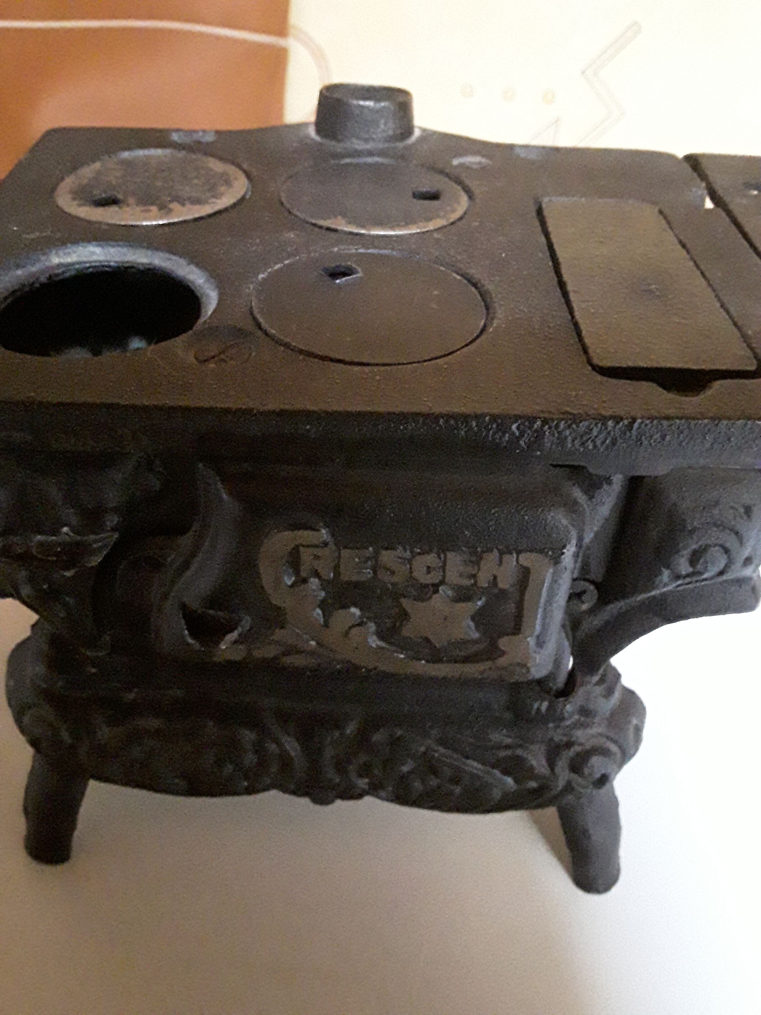 Vintage children's stove toy