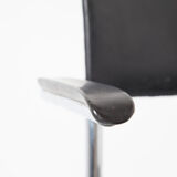 Tubax cantilever chair with black armrest