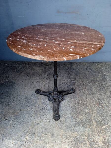 70cm marble bistro table / pedestal table