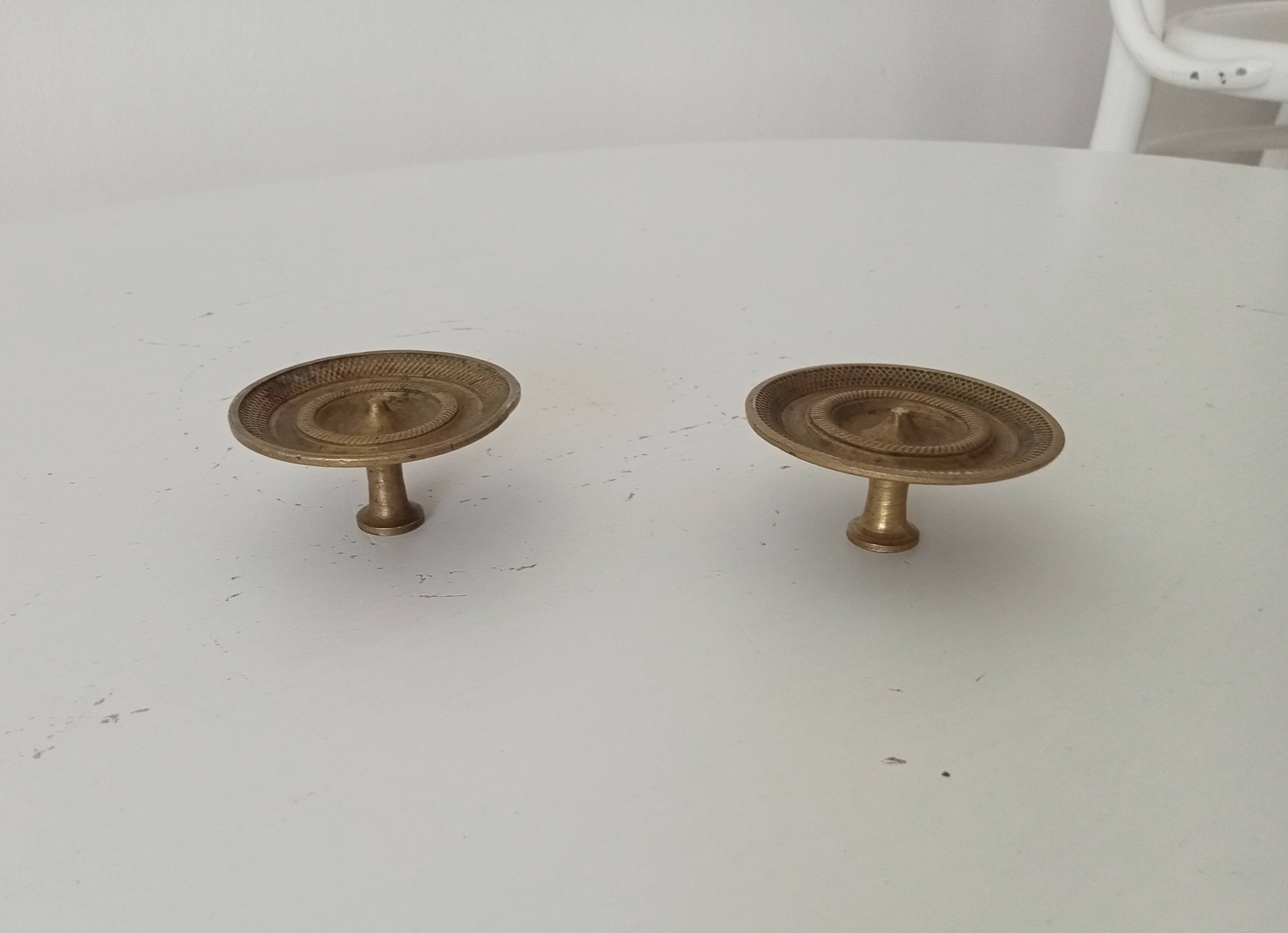 Pair of antique Empire furniture knobs in bronze from the 19th century.