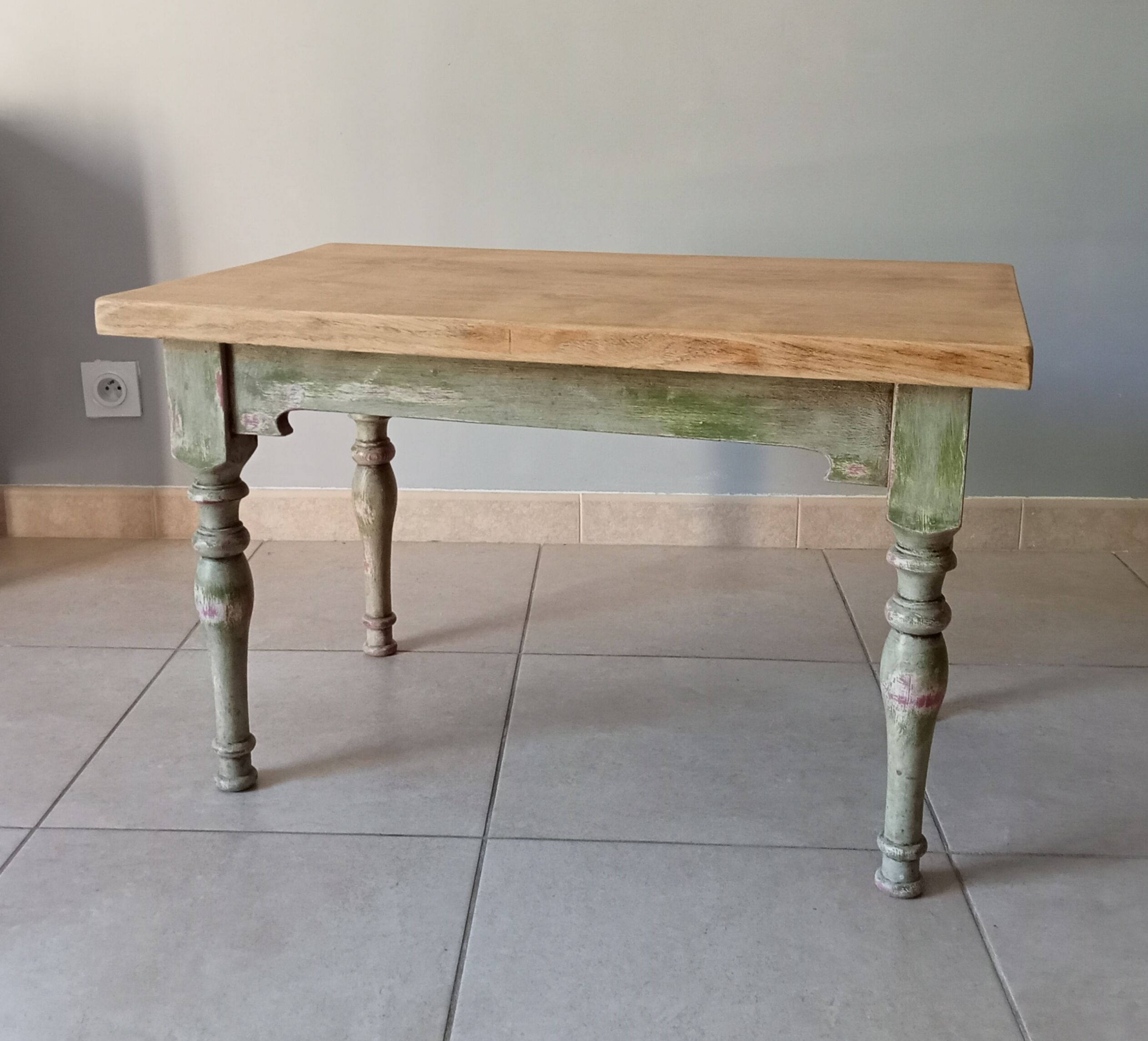 Old coffee table