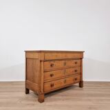 Commode en bois massif du XIXe siècle