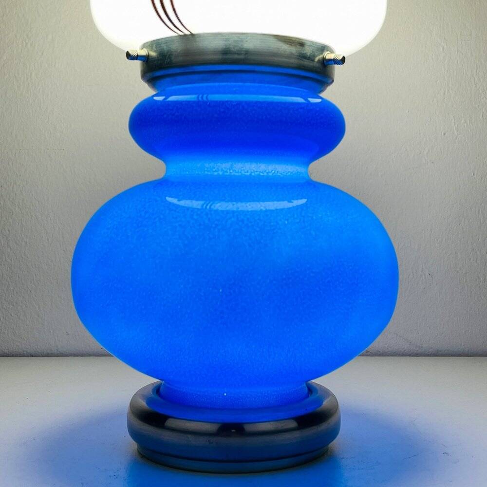 Mid-century modern Italian table lamp, Italy, 1980s.