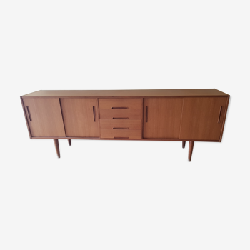 Tek sideboard