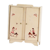 Old doll furniture