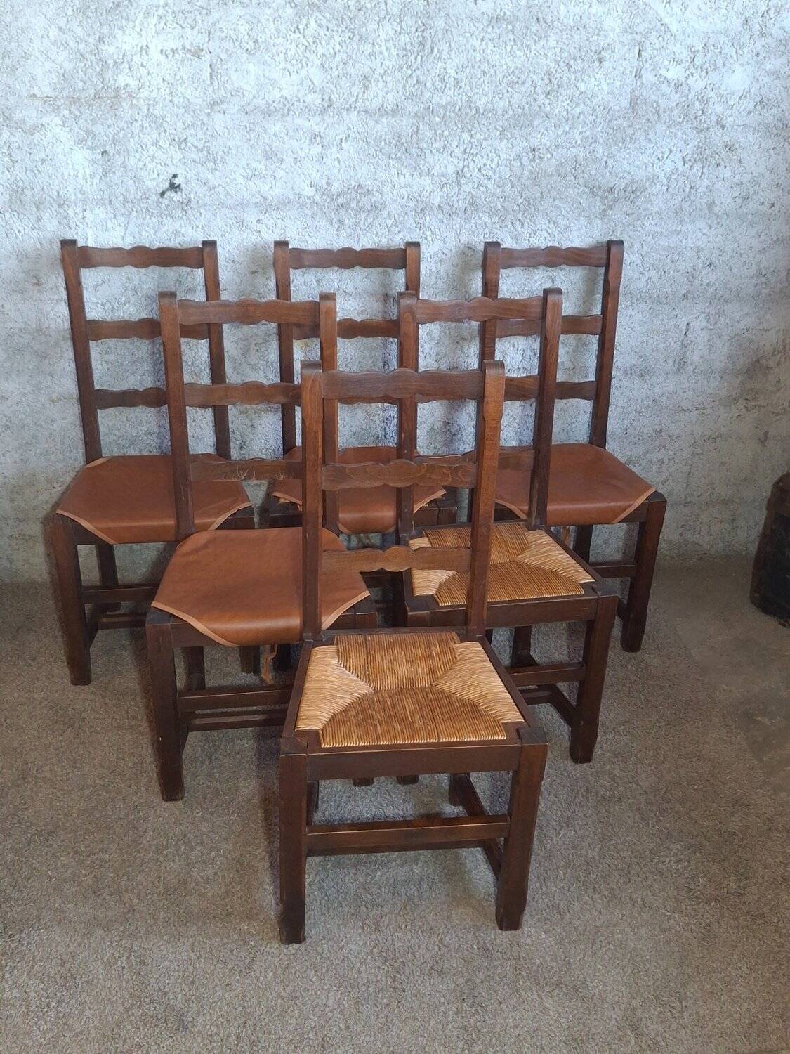 Set of 6 chairs in straw and solid wood.
