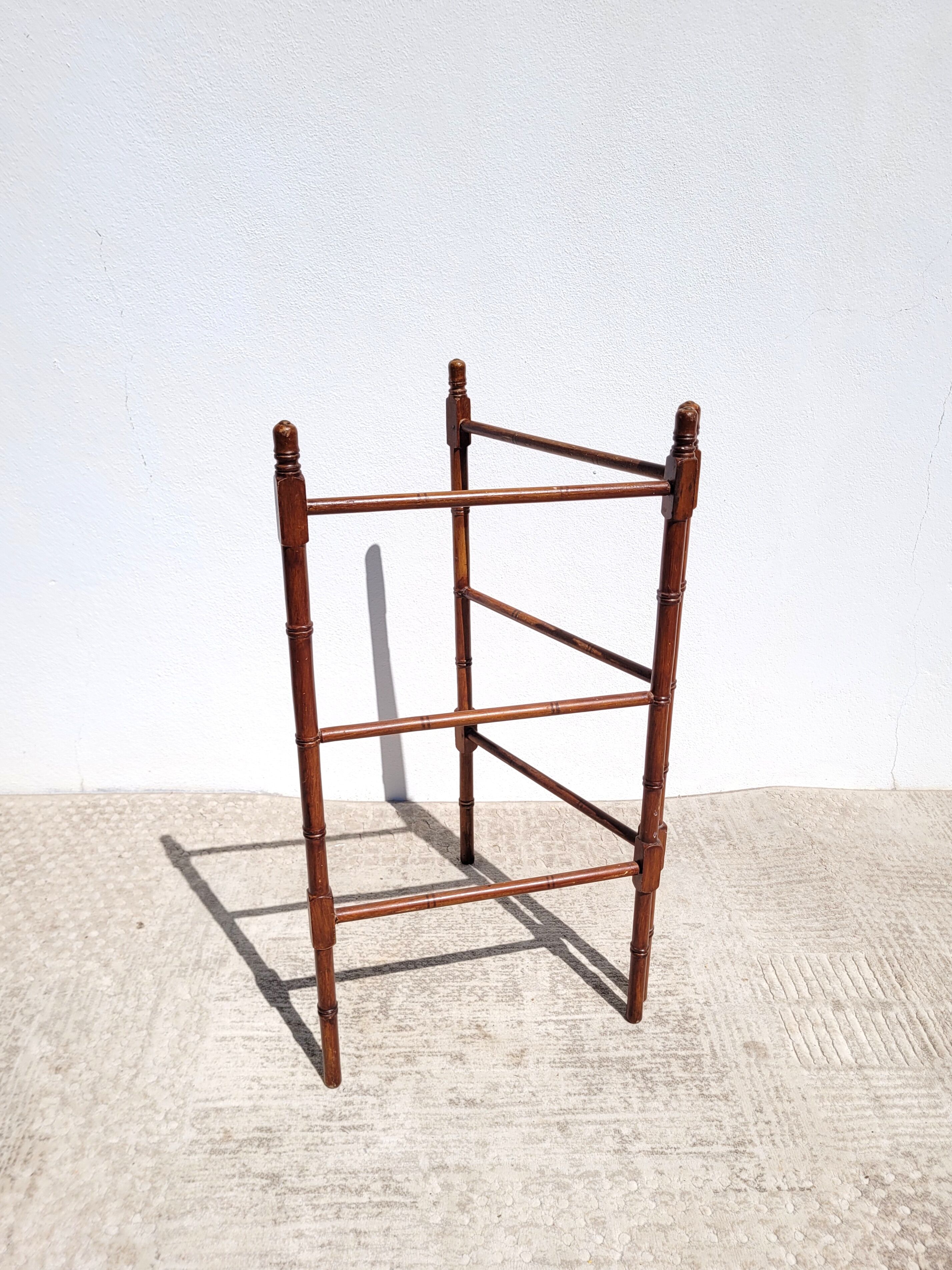 Towel rack old bamboo