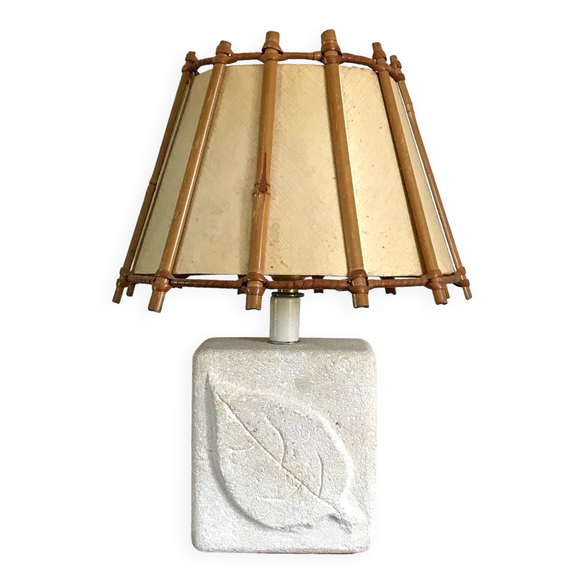 Vintage stone lamp from the Gard from the 70s