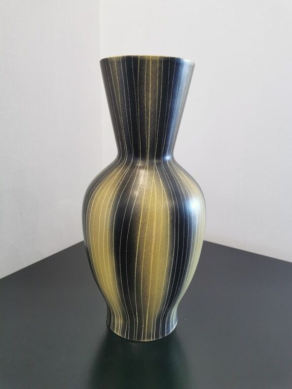 Vase céramique jaune et noir signé saint clément, années 50