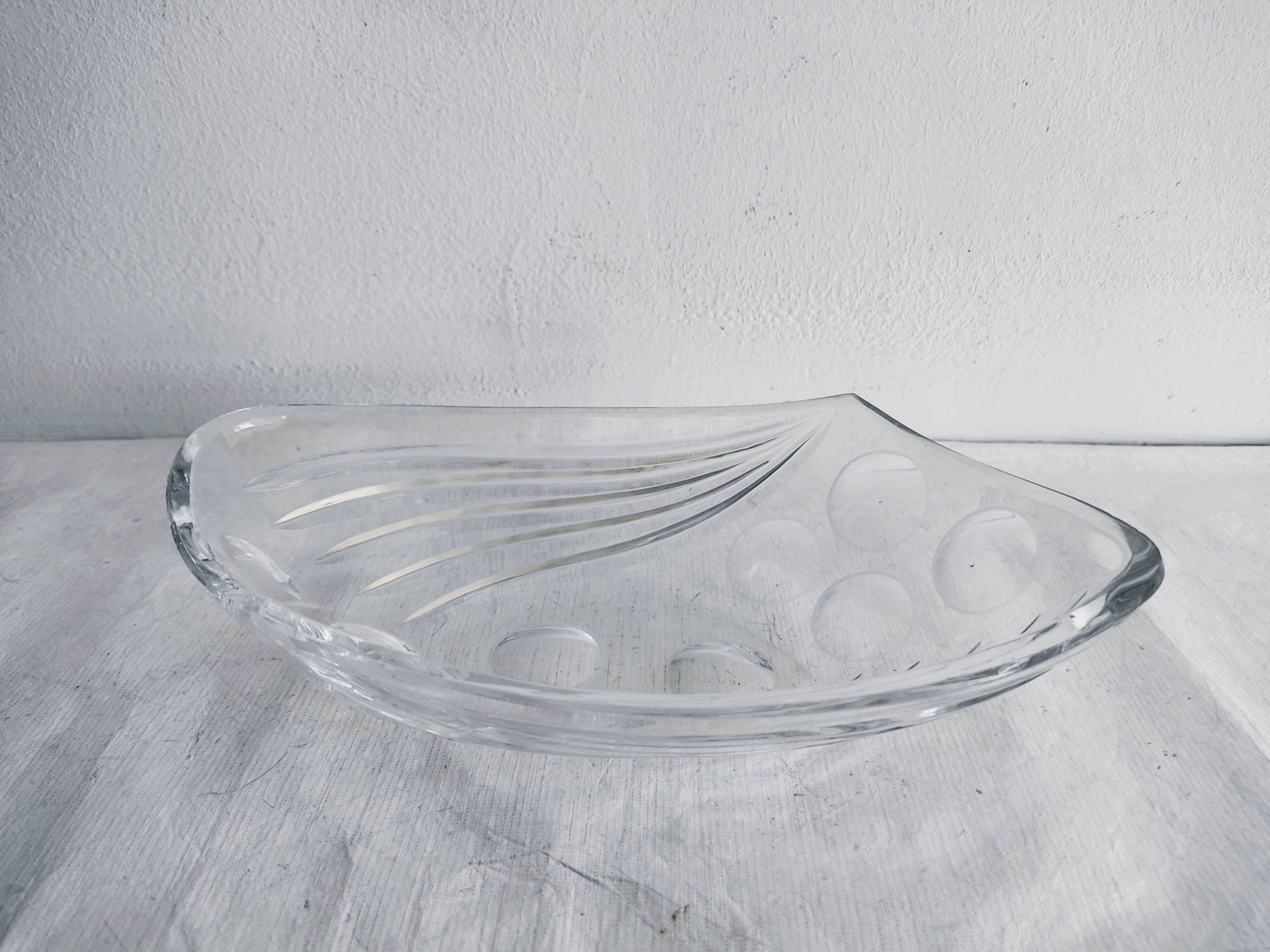 Empty glass pocket with geometric decoration