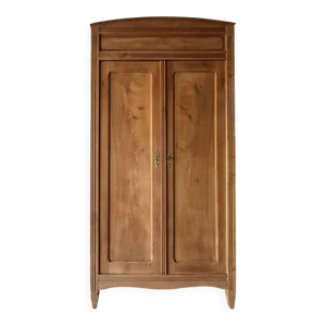 armoire parisienne ancienne
