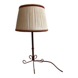 Tripod lamp