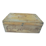 Wooden Crate Starch with cat Hoffmann