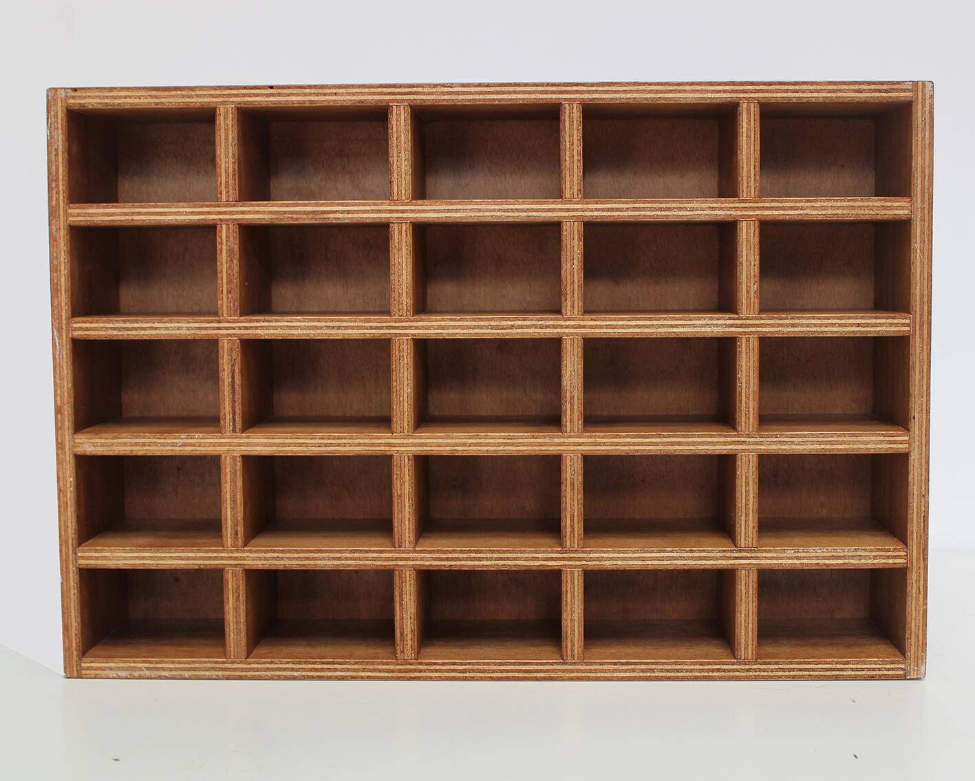 Locker cabinet