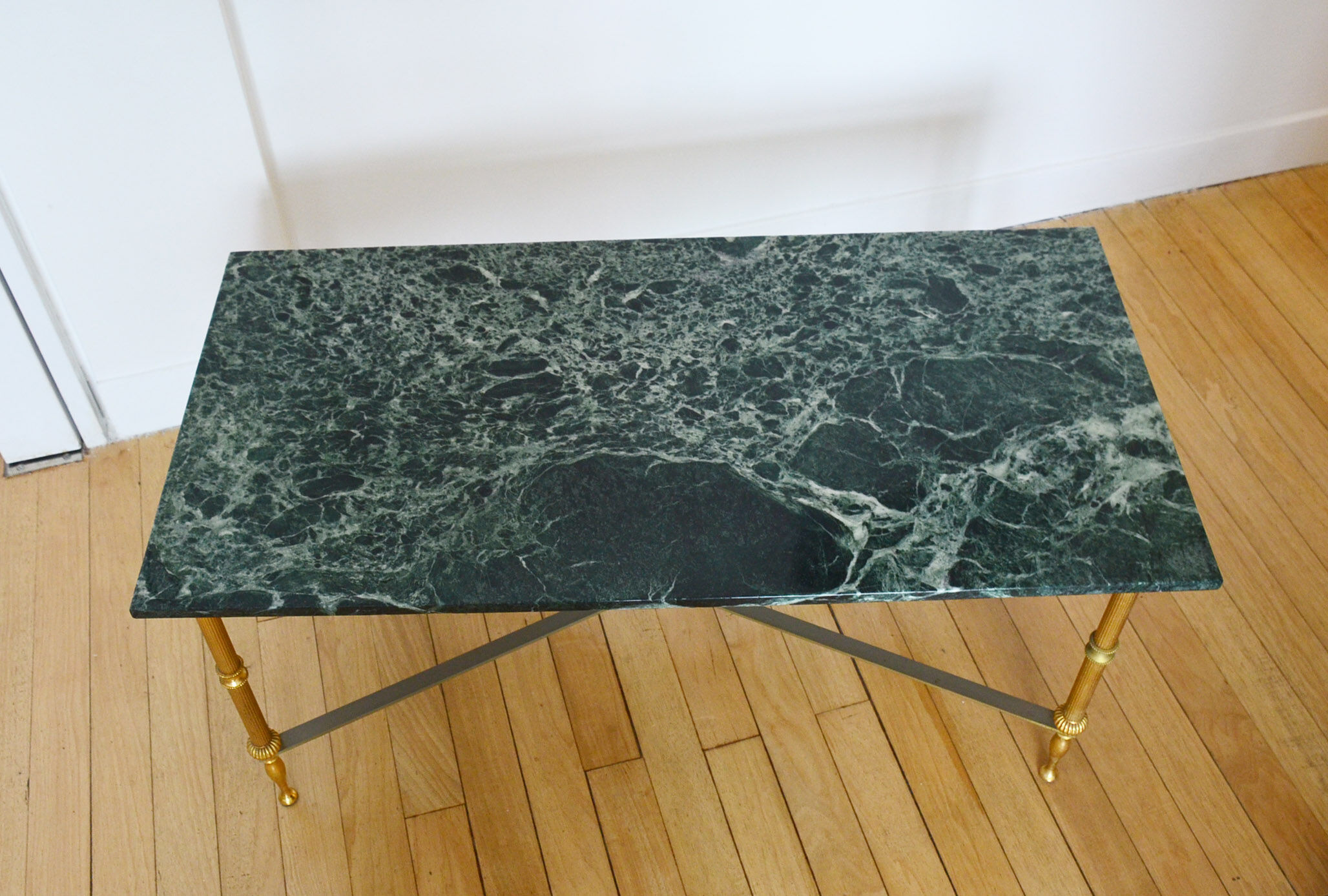 Green marble coffee table 60