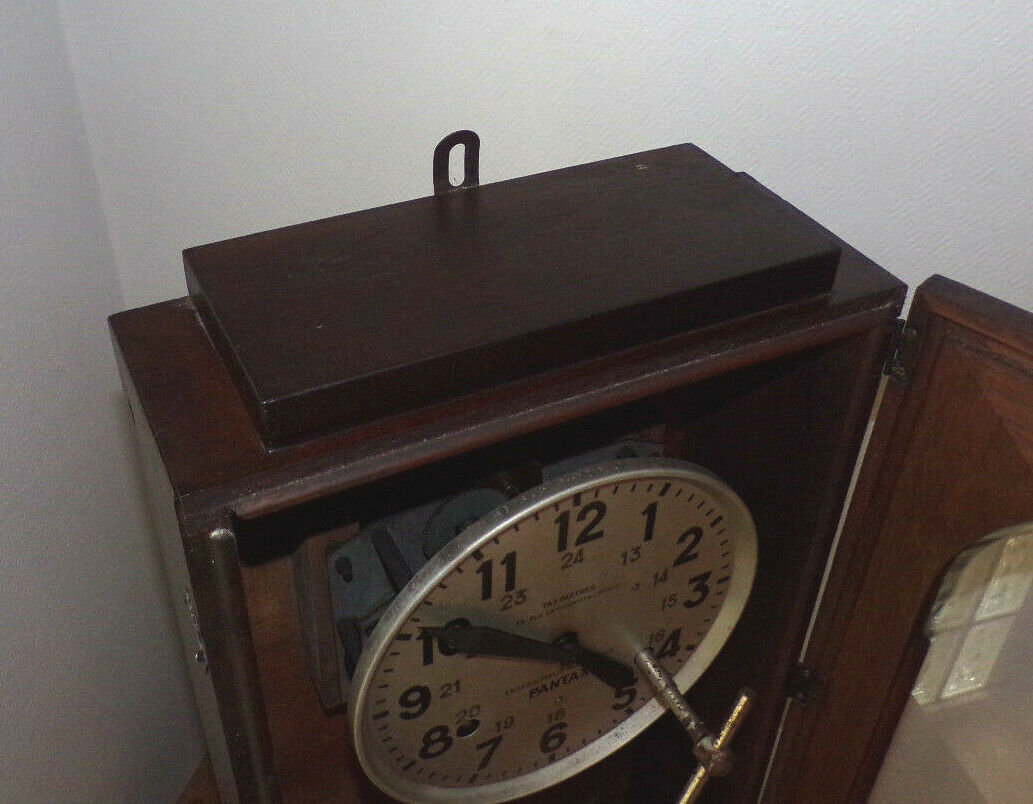 Pantax factory clock timer