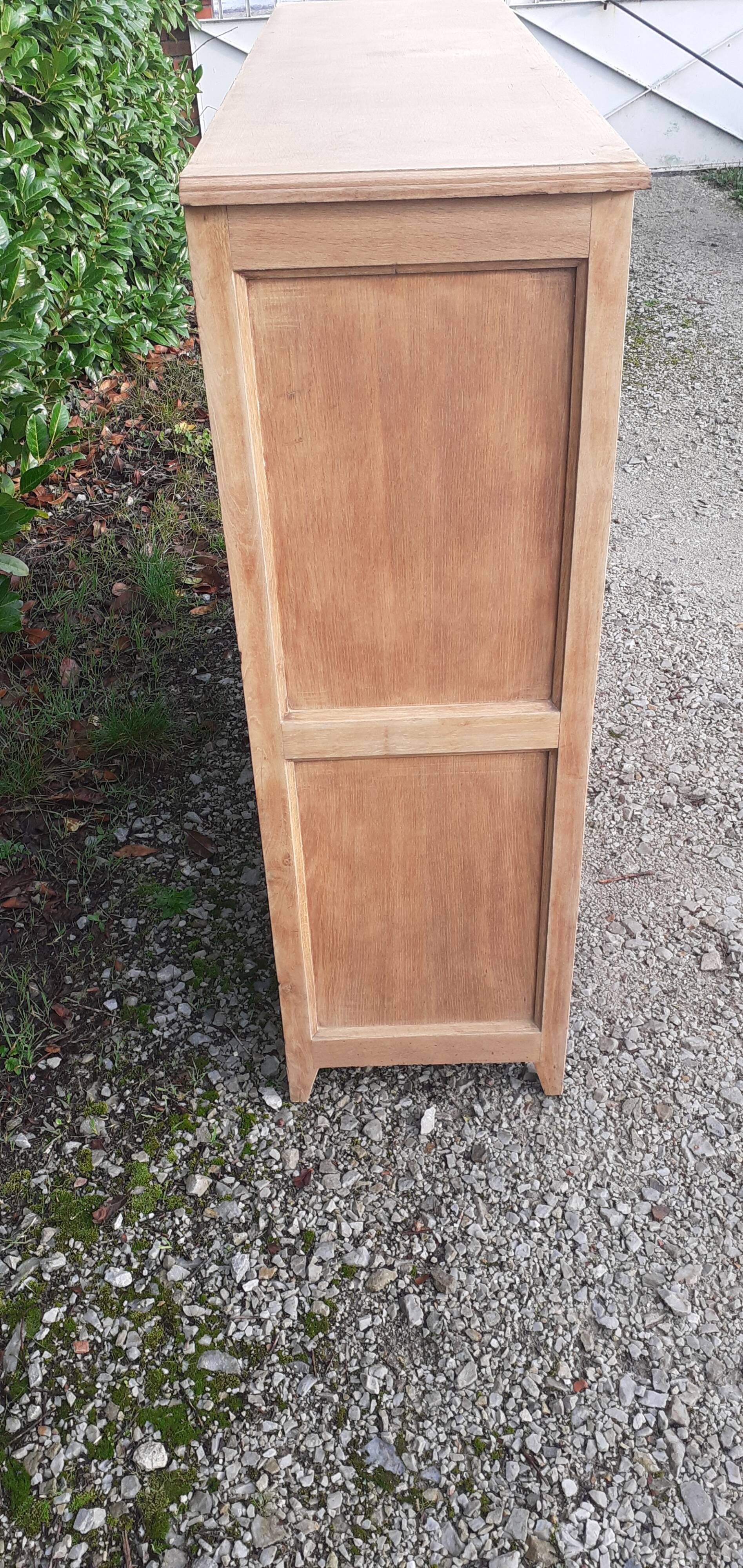 Parisian buffet 2 sliding doors raw wood oak