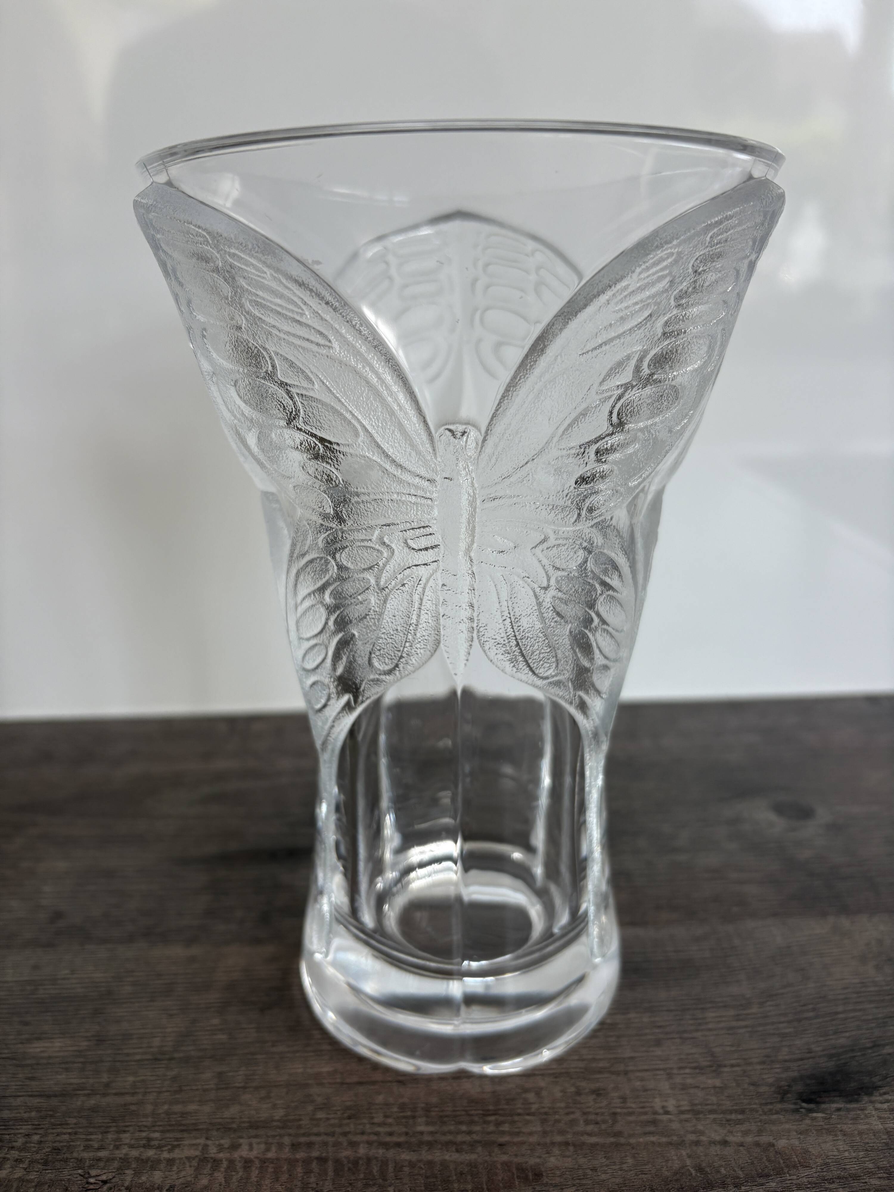 Vase aux papillons