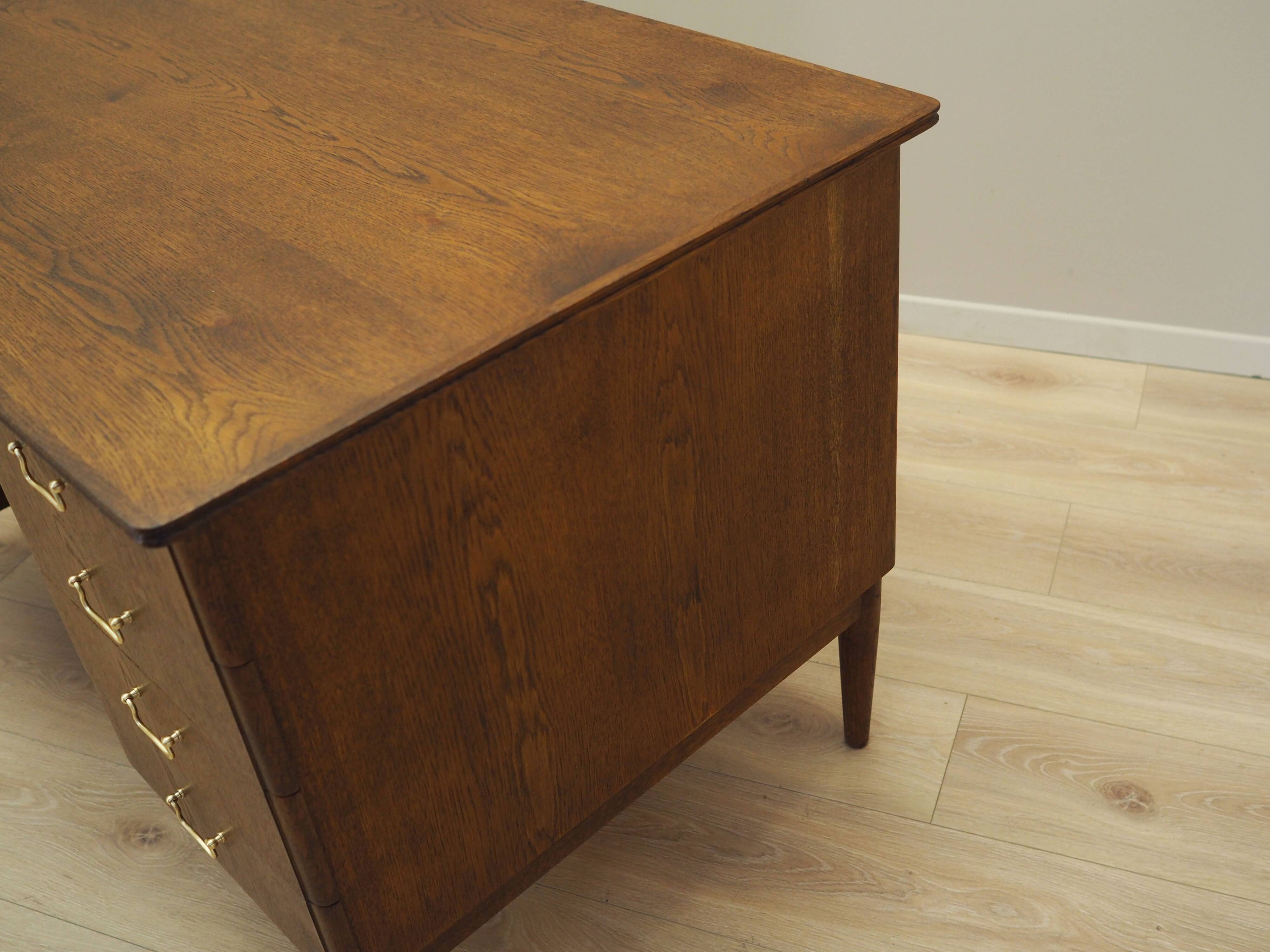 Oak desk, Danish design, 1970s, production: Denmark