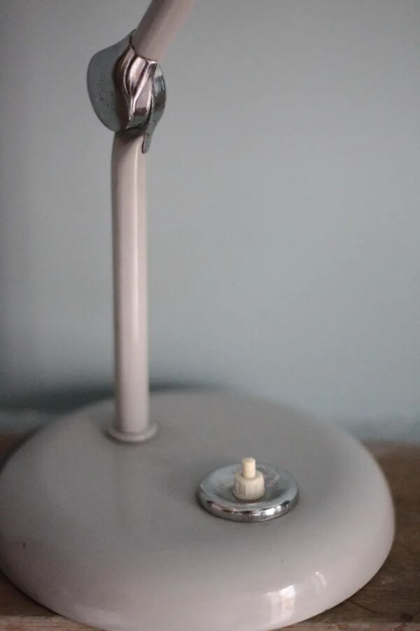 Lampe Jumo modèle GS1 vintage, lampe de chevet métal industrielle, lampe à poser, luminaire, décoration intérieur