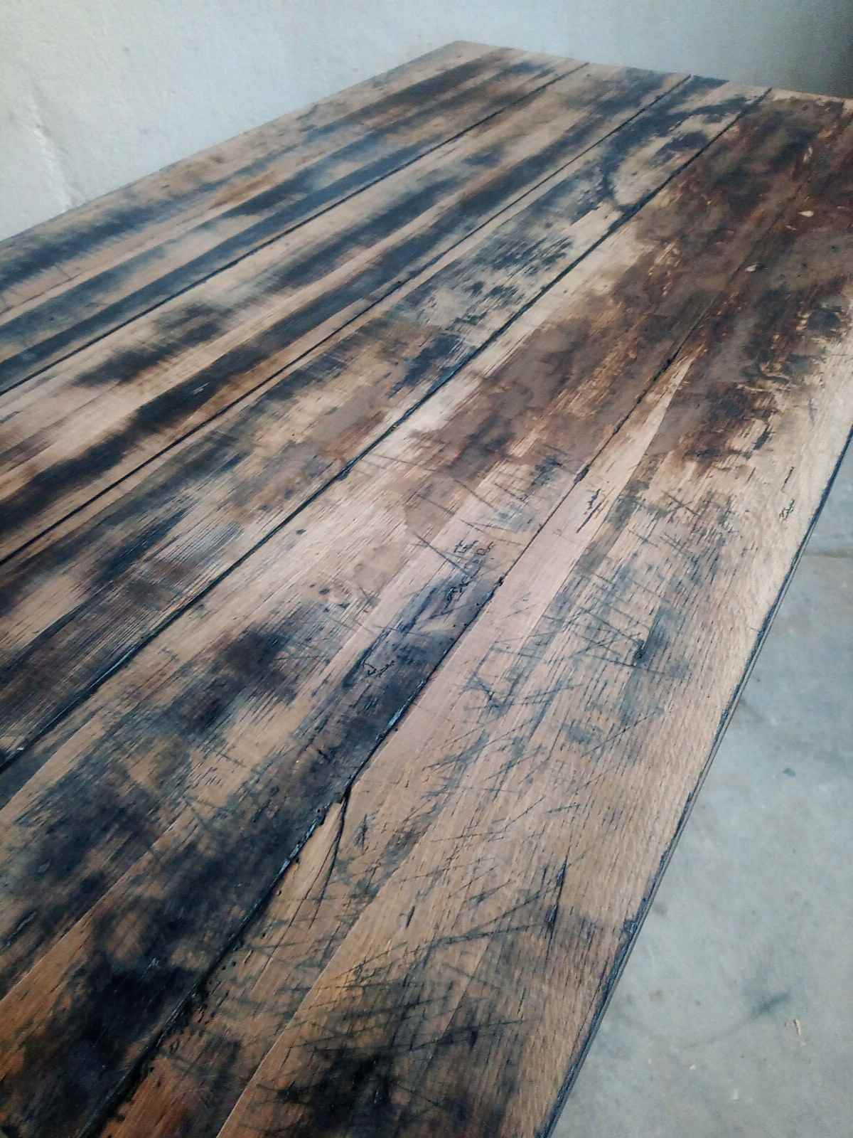 Patinated oak farm table