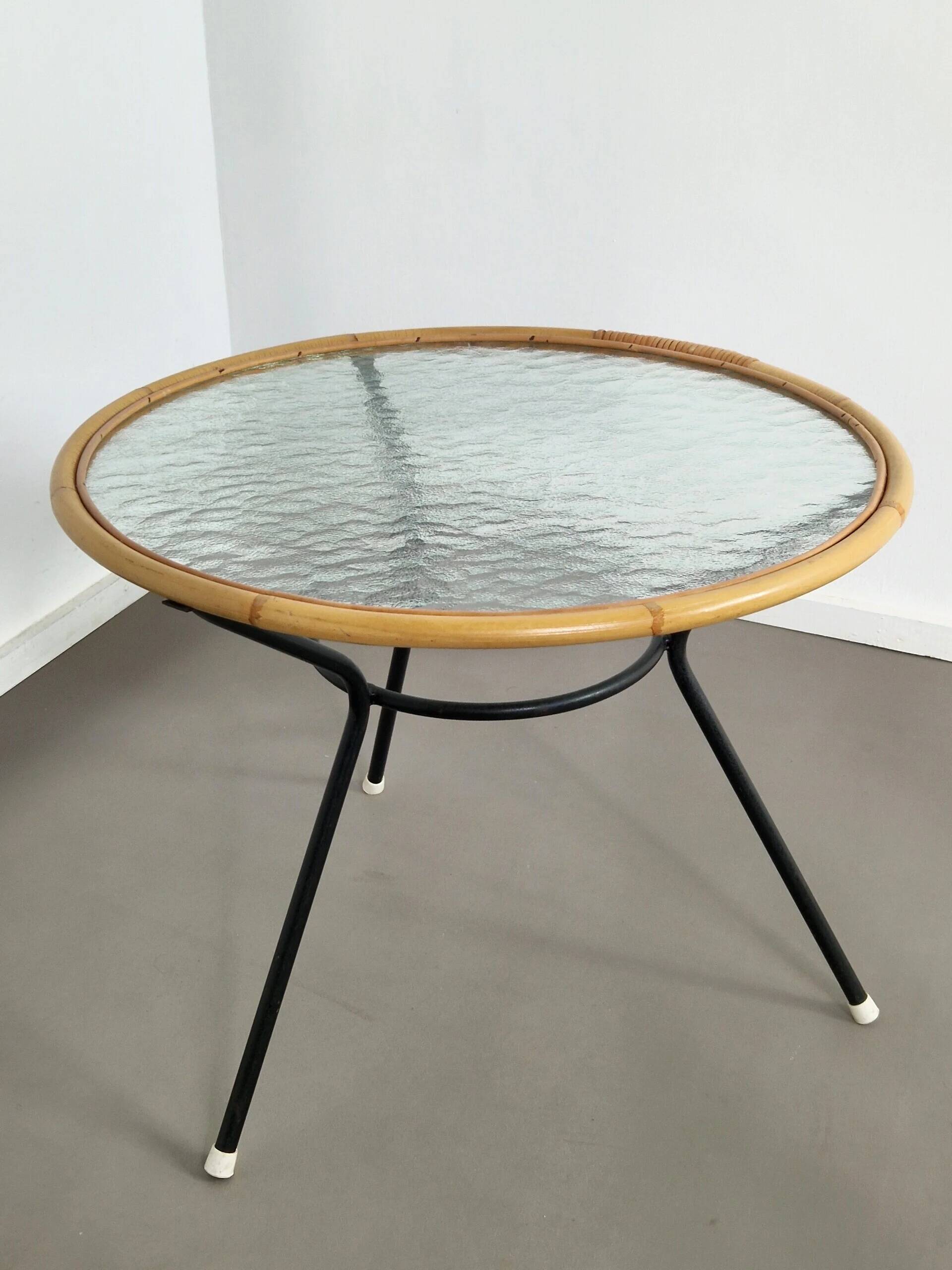 Rohé Noordwolde | Vintage rattan side table