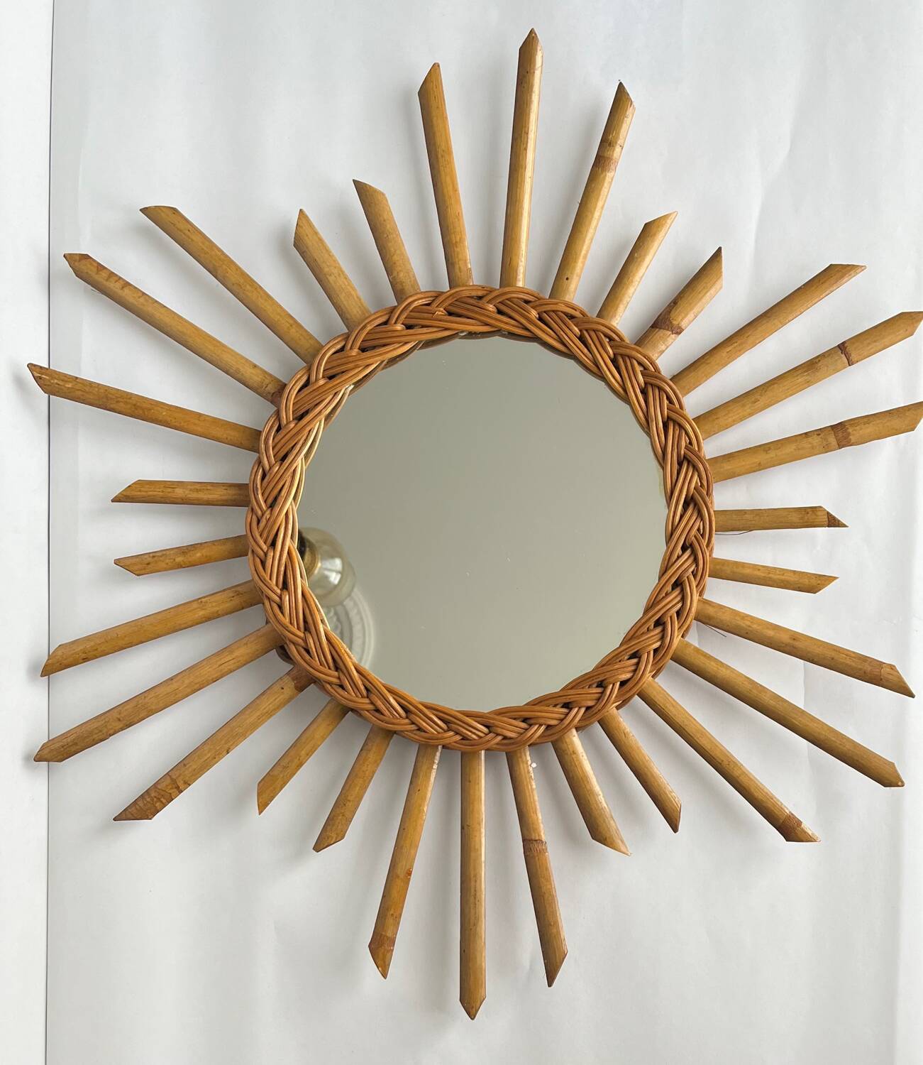 Miroir soleil en rotin