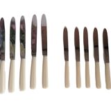 Set of 12 Bakelite table and dessert knives