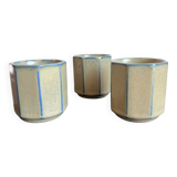 Trio de tasses à facettes en grès – Artisanat vintage beige & bleu gris