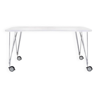 Table Max de Kartell