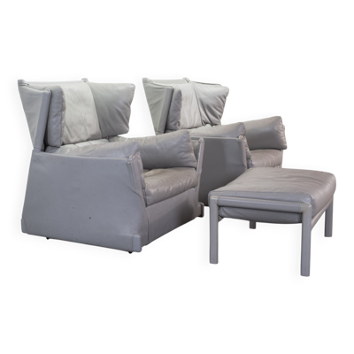 Fauteuils Cassina « Viola d'Amore » de Piero de Martini et repose-pieds, années 1970
