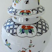 Baluster vase covered in porcelain by Coquet house in Limoges and decorated in Chantilly
