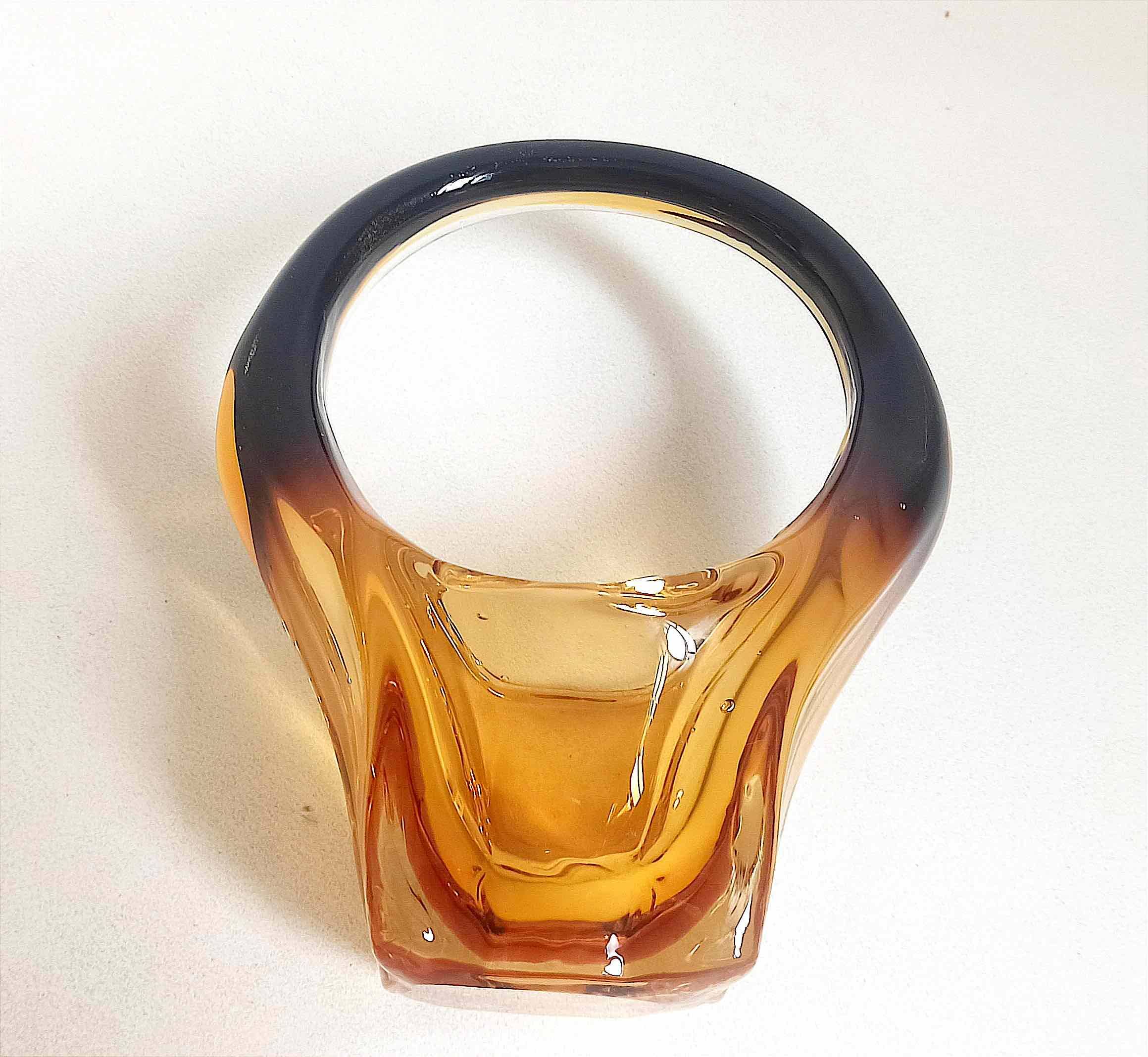 Vase or basket shape Murano Height 21.2 cm