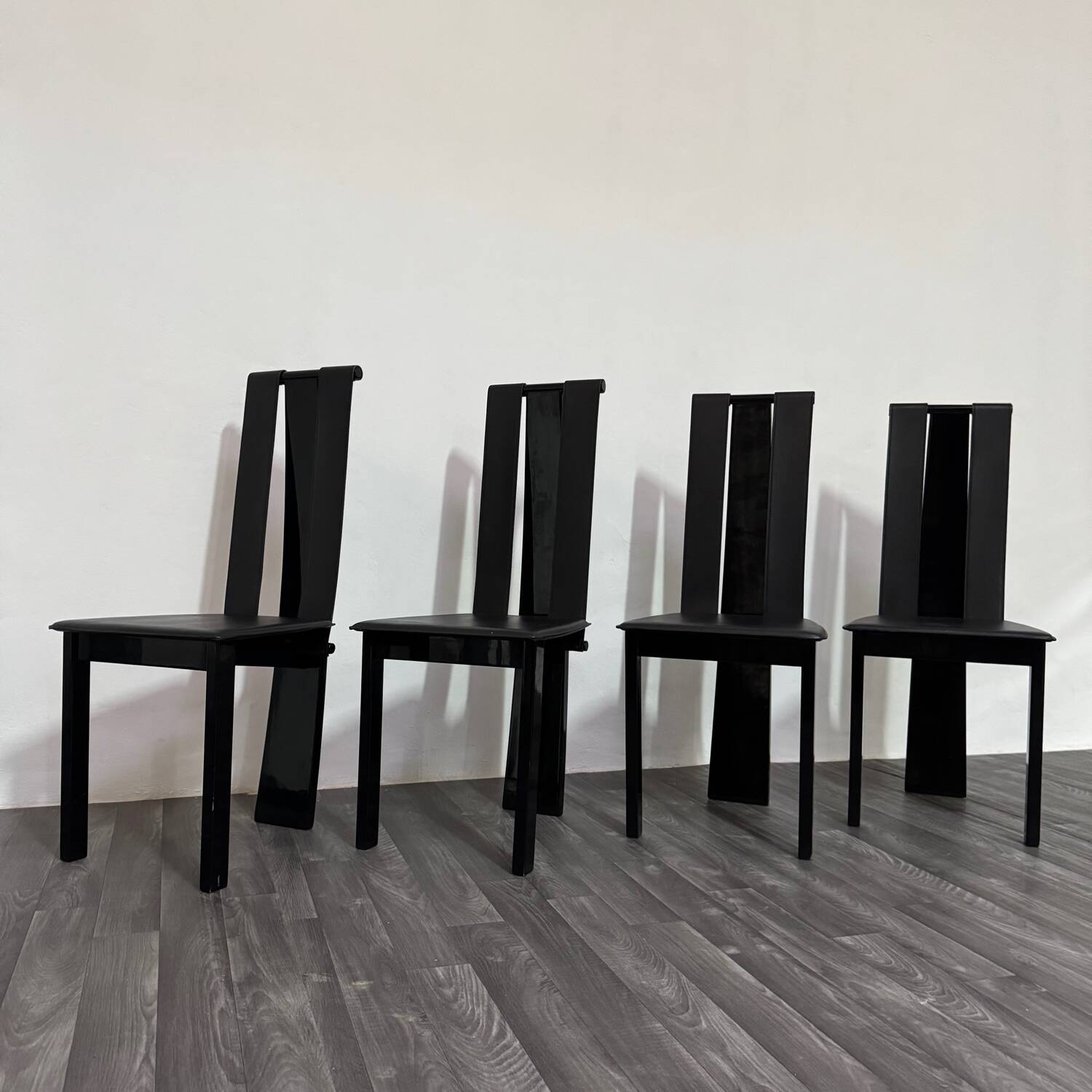 Set 4 Sedie Da Pranzo Postmoderne Design Anni ‘80 Modernariato