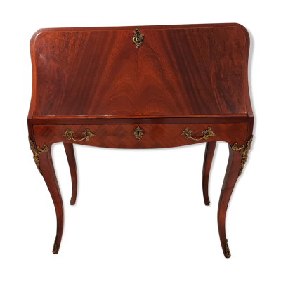 Bureau de pente dos d'âne de style Louis XV