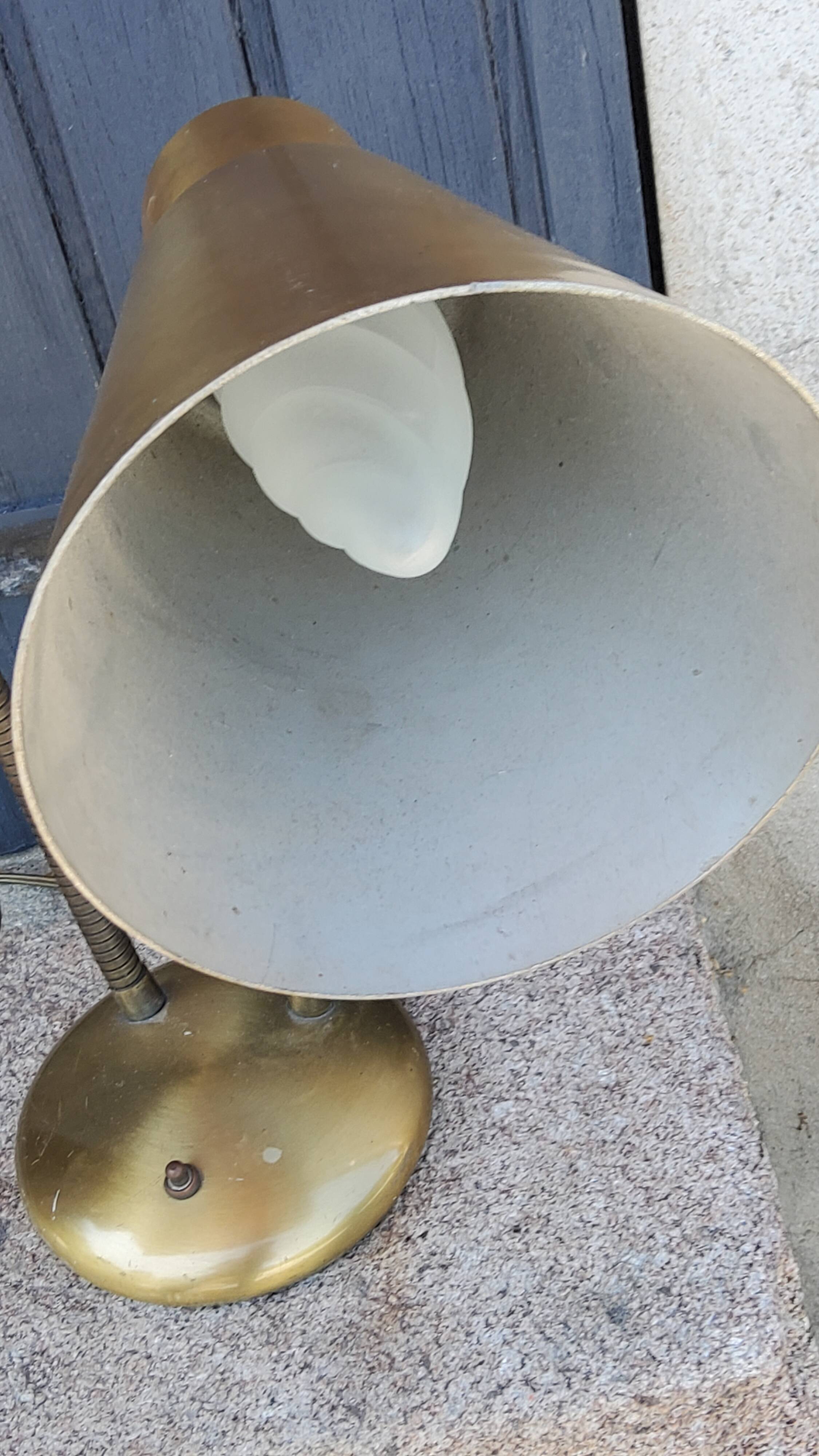 Designer desk lamp in gold metal 2 flexible arms from the 70s