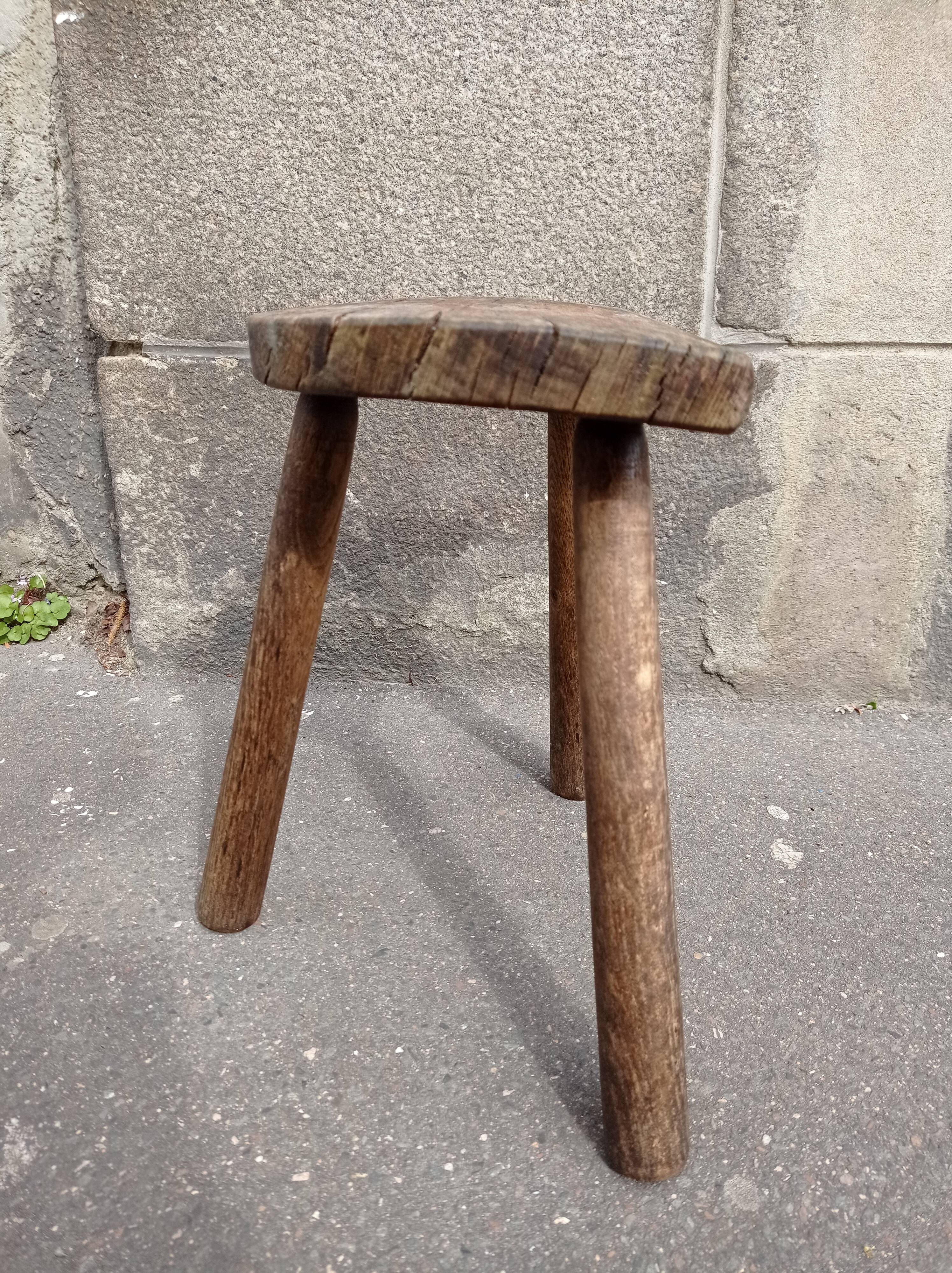 Tabouret trépieds